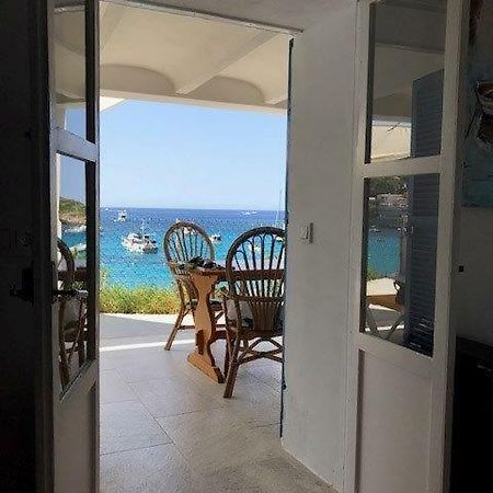 Hebergement Front De Mer Sant Elm Exterior photo