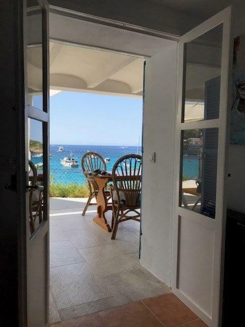 Hebergement Front De Mer Sant Elm Exterior photo