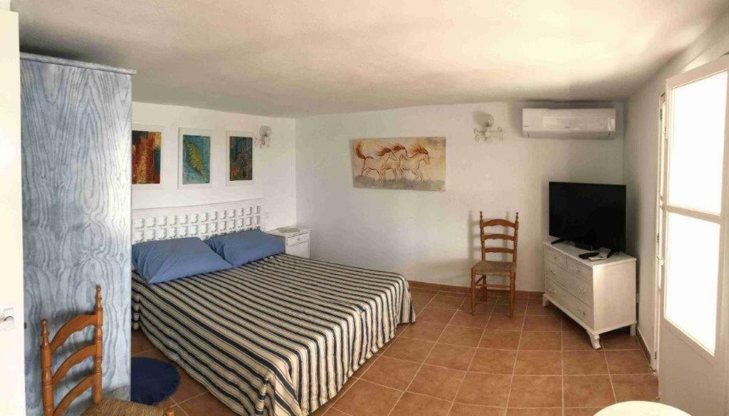 Hebergement Front De Mer Sant Elm Exterior photo